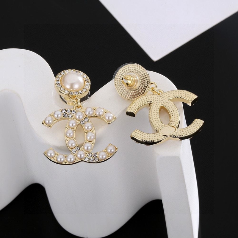 Ch**el earrings